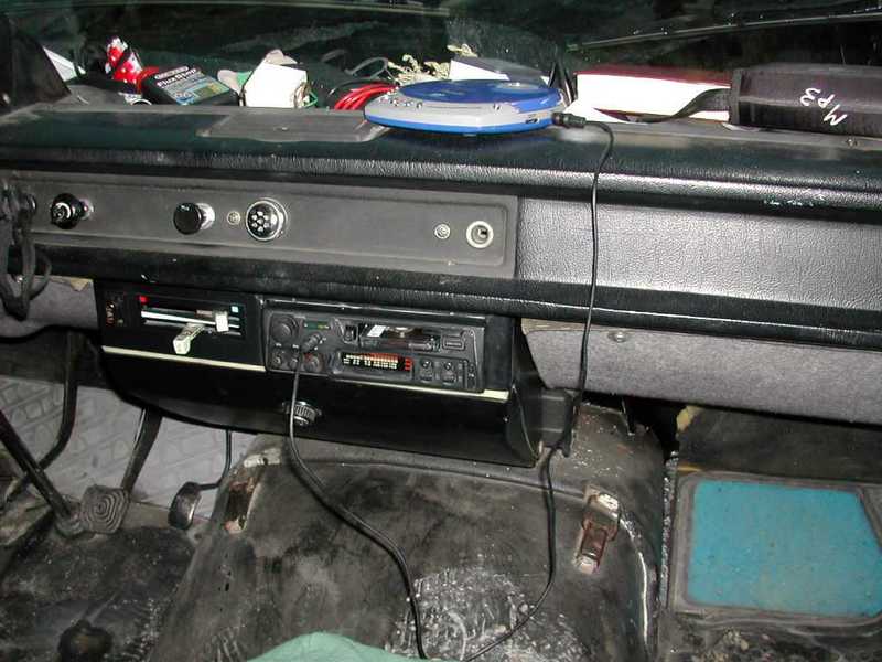 autoradio + lettore mp3 = sballo assicurato%21