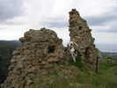 Ciupi esplora le rovine