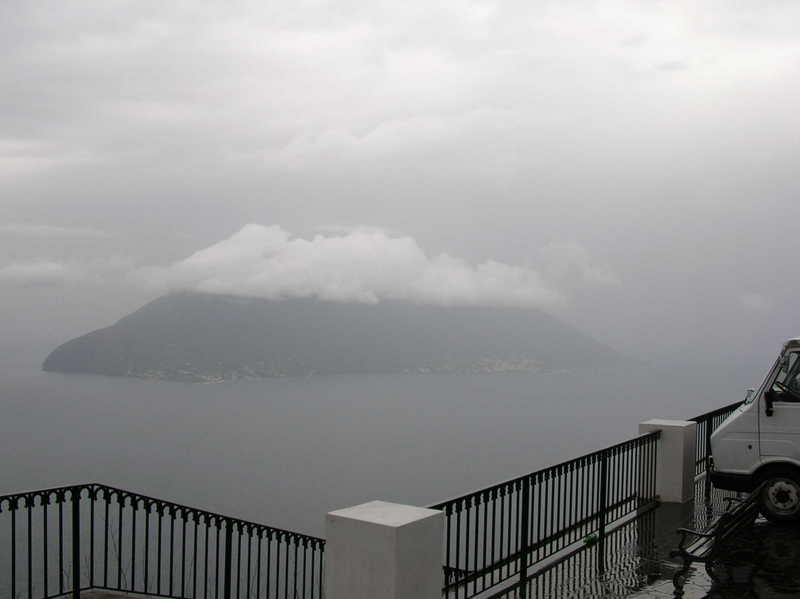la vista su Salina